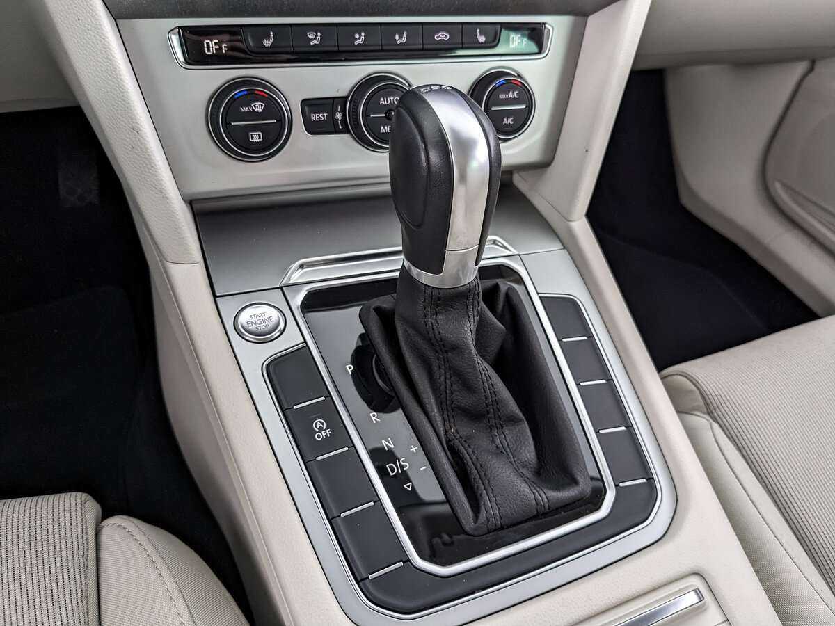 Купить Volkswagen Passat, 2018, 44 409 км.. Фото: #21