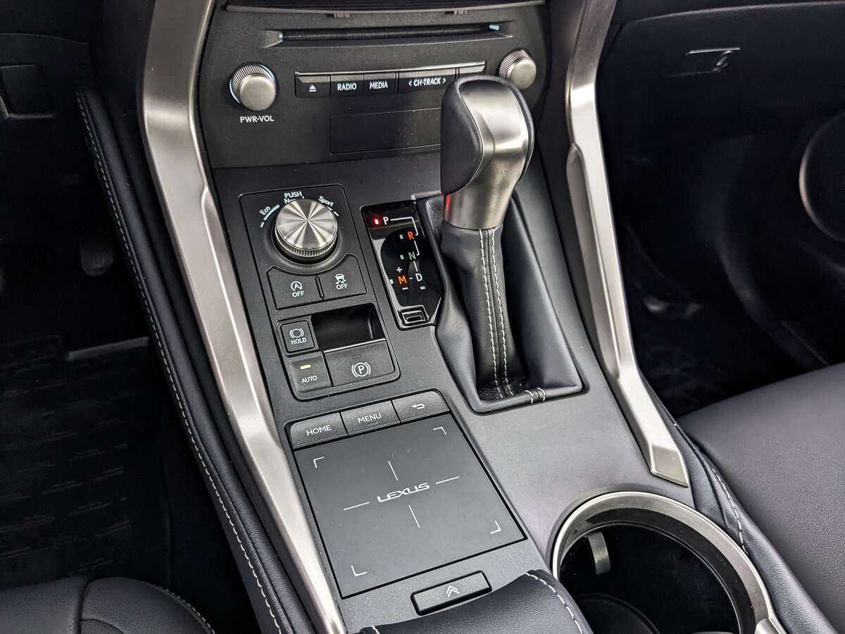 Купить Lexus NX, 2019, 79 559 км.. Фото: #24