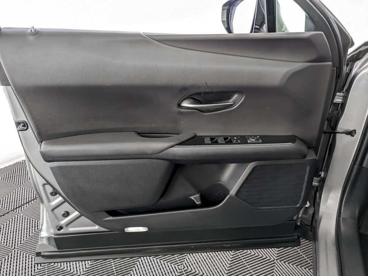 Купить Lexus UX, 2020, 88 849 км.. Фото: #14