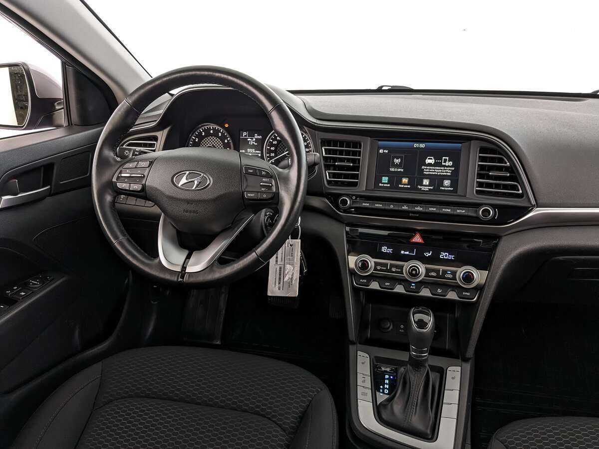 Купить Hyundai Elantra, 2019, 29 862 км.. Фото: #16