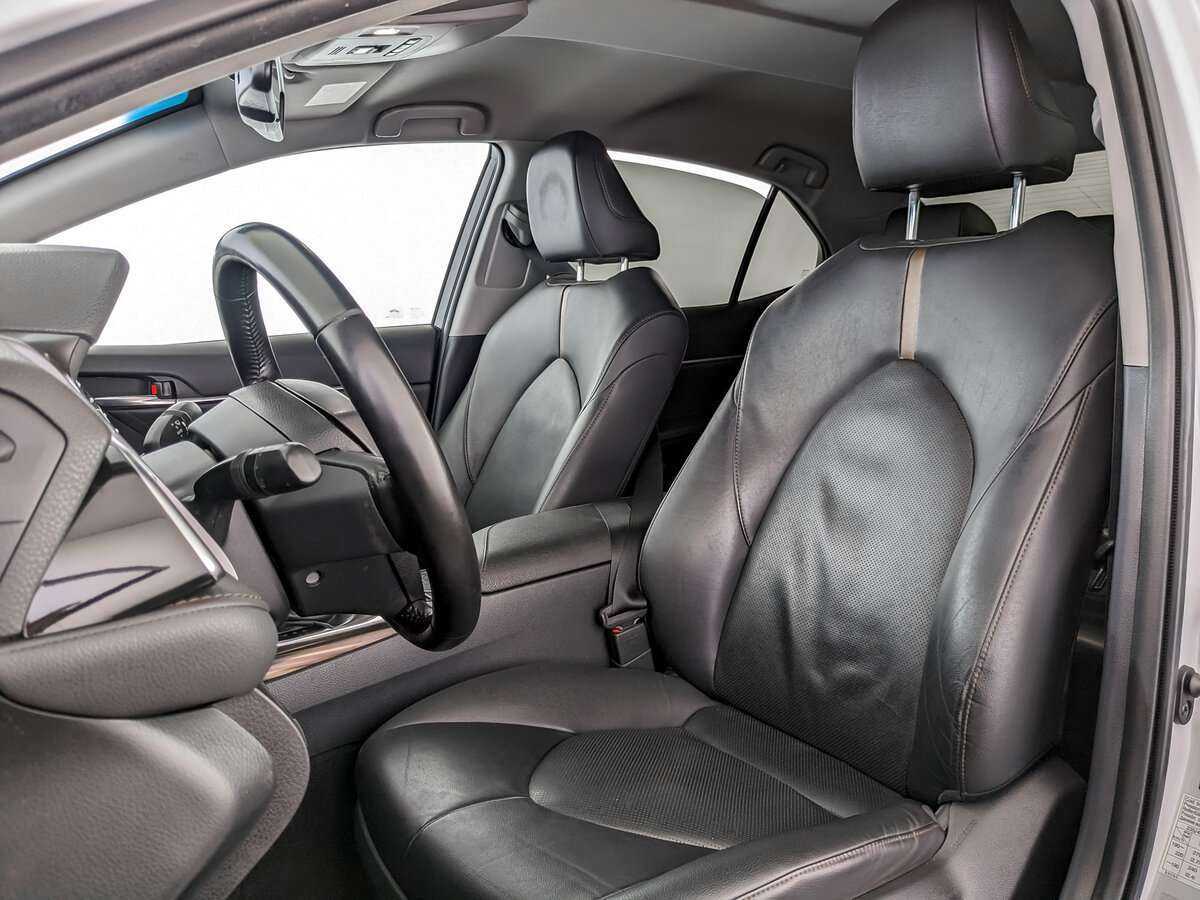 Купить Toyota Camry, 2019, 186 689 км.. Фото: #19