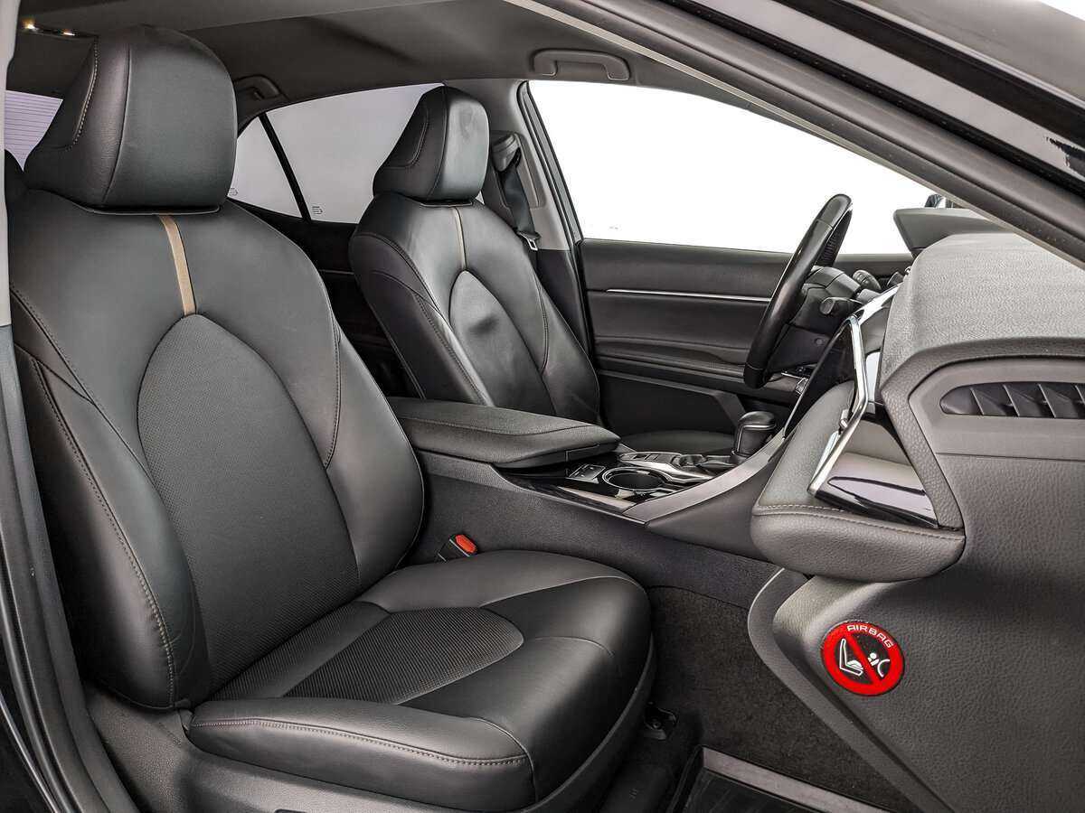 Купить Toyota Camry, 2019, 81 232 км.. Фото: #16