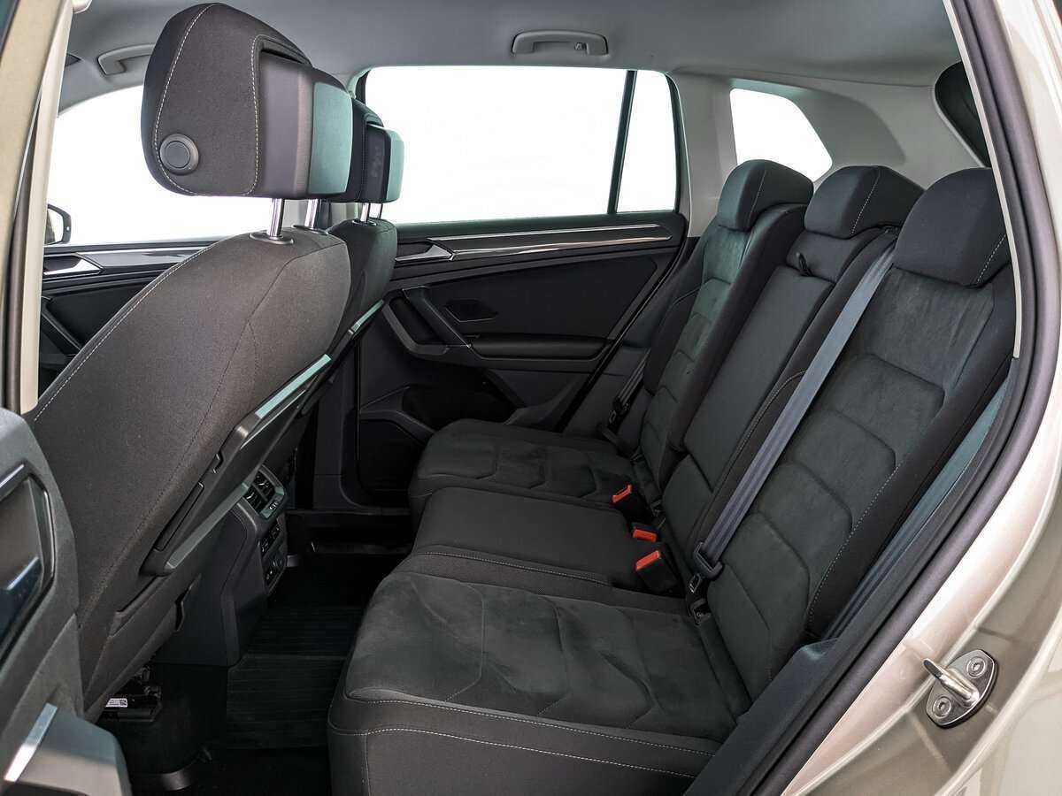 Купить Volkswagen Tiguan, 2018, 105 691 км.. Фото: #13