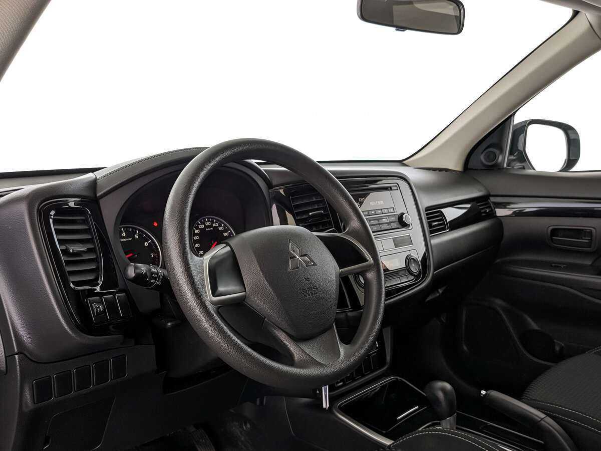 Купить Mitsubishi Outlander, 2019, 132 727 км.. Фото: #10