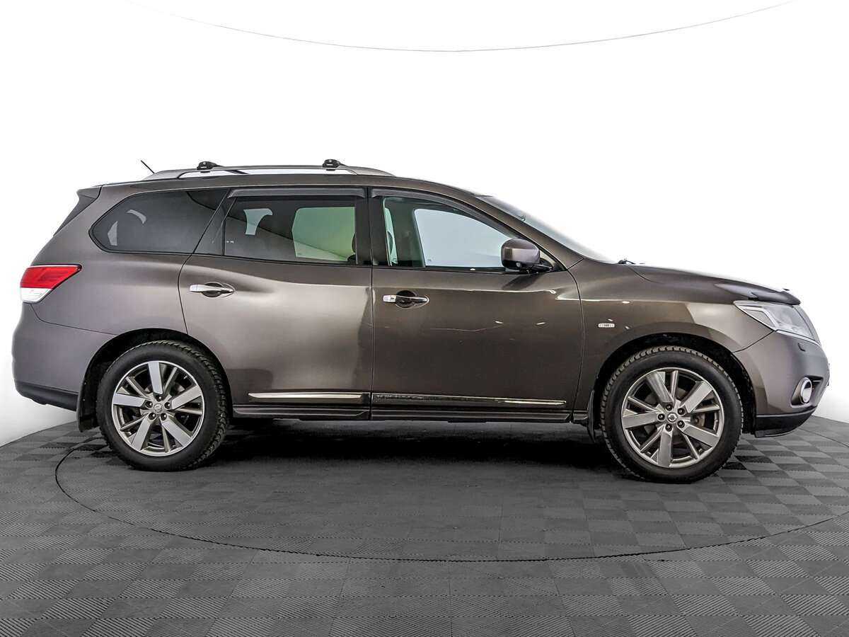 Купить Nissan Pathfinder, 2016, 139 137 км.. Фото: #3