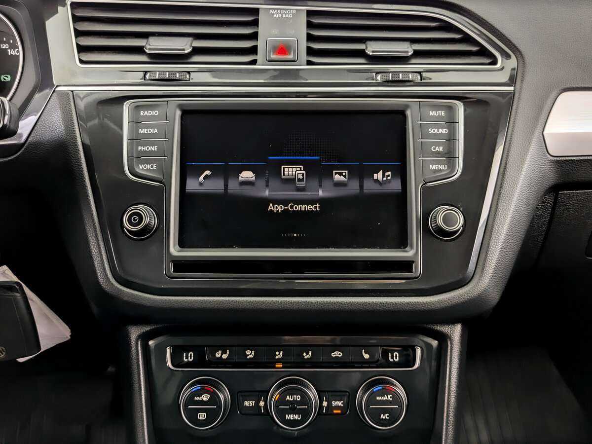 Купить Volkswagen Tiguan, 2017, 107 312 км.. Фото: #12