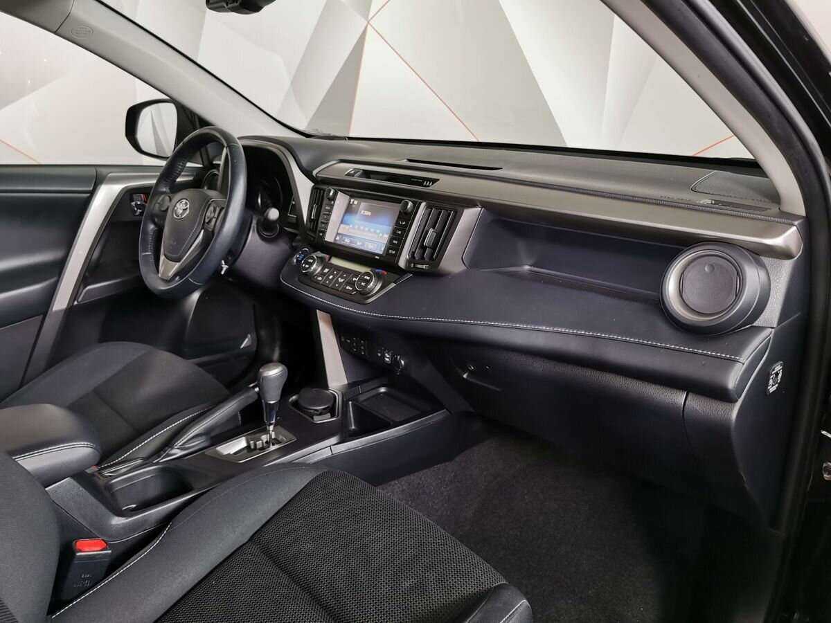 Купить Toyota RAV4, 2018, 98 085 км.. Фото: #8