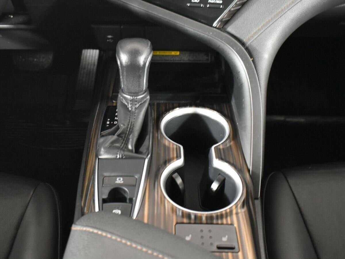 Купить Toyota Camry, 2020, 62 452 км.. Фото: #12