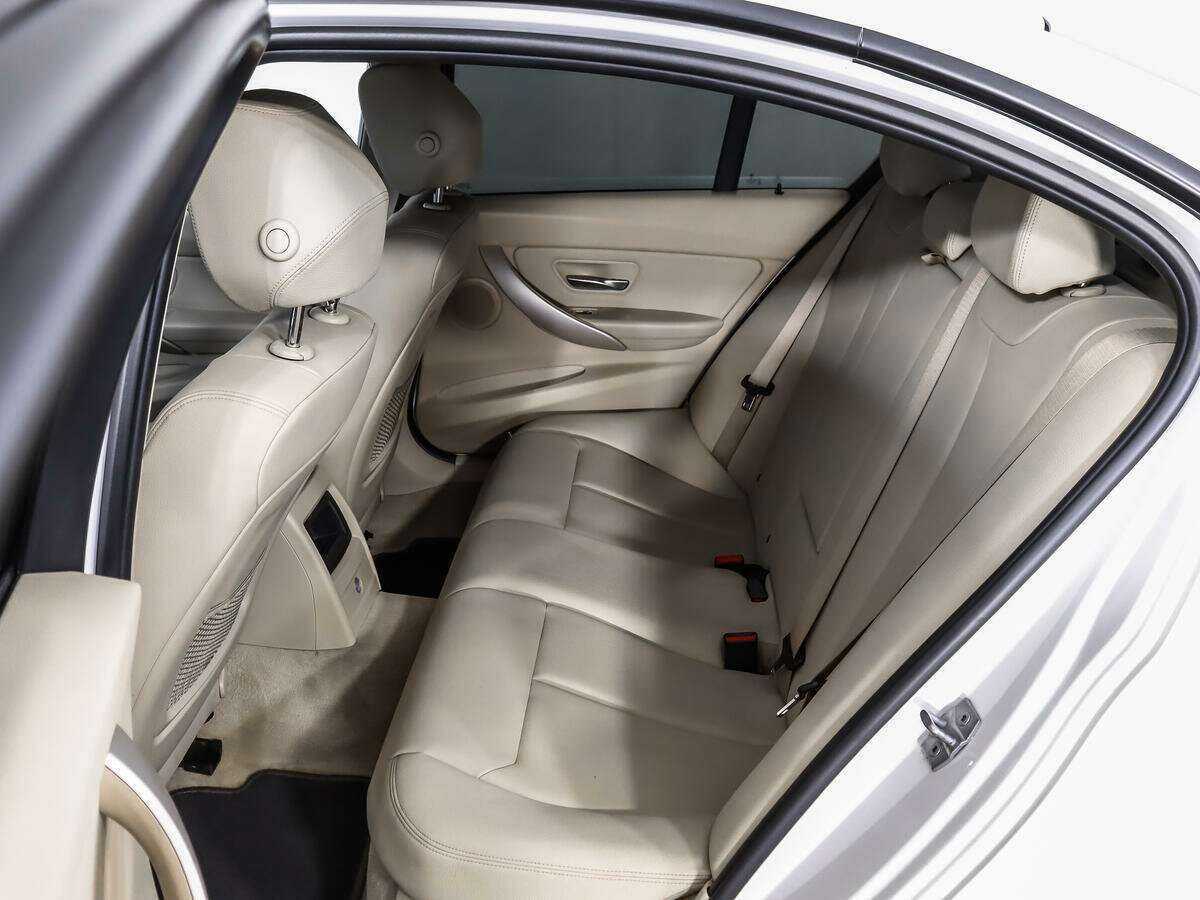 Купить BMW 3 серии, 2013, 132 411 км.. Фото: #12