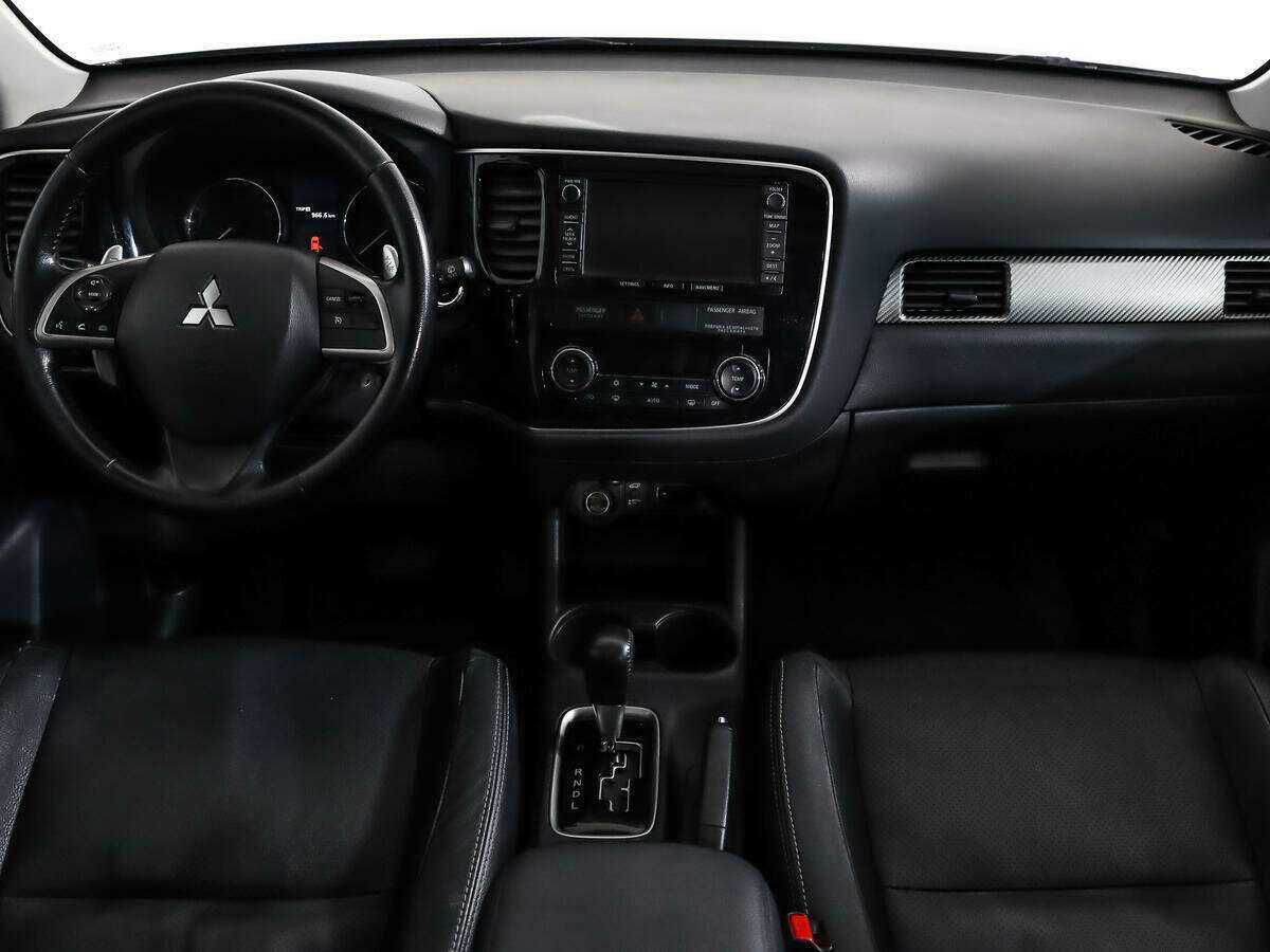Купить Mitsubishi Outlander, 2014, 162 739 км.. Фото: #9