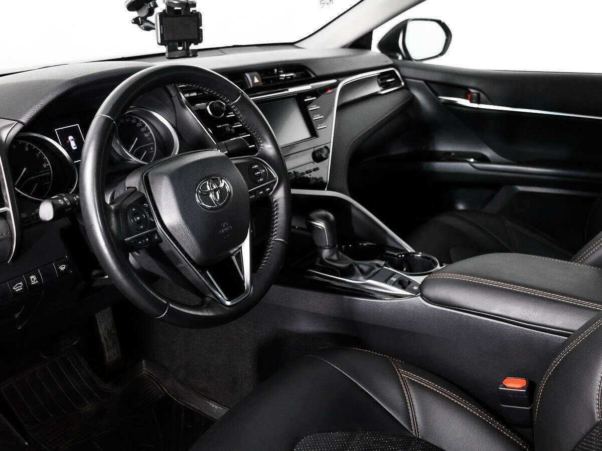 Купить Toyota Camry, 2020, 54 000 км.. Фото: #6