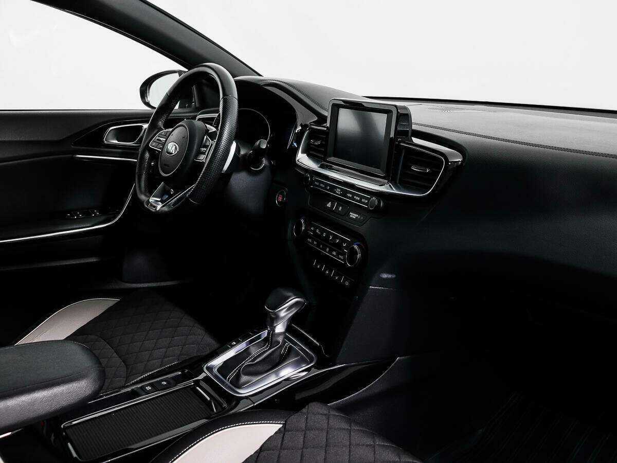 Купить Kia Proceed, 2019, 83 425 км.. Фото: #11