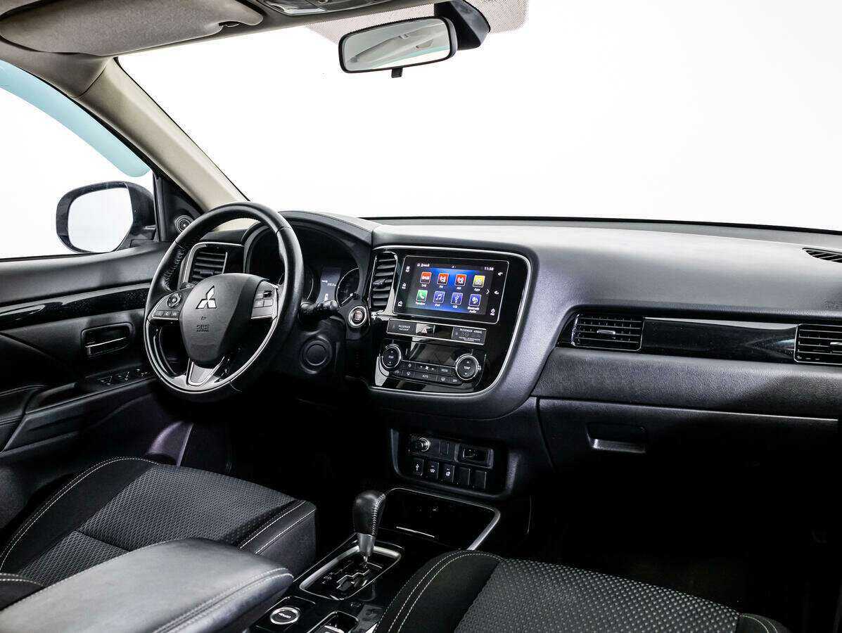 Купить Mitsubishi Outlander, 2018, 108 764 км.. Фото: #6