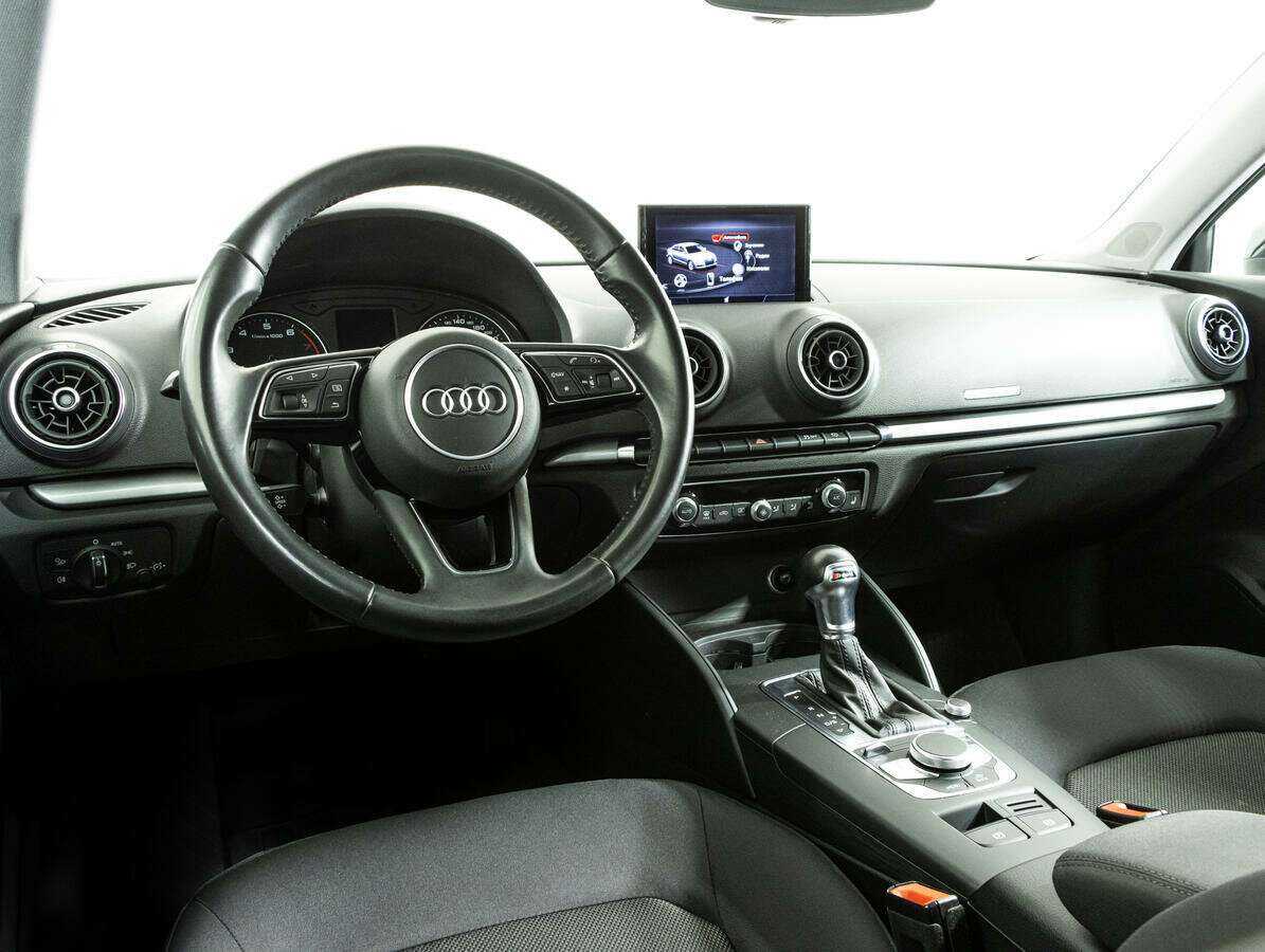 Купить Audi A3, 2018, 57 300 км.. Фото: #10