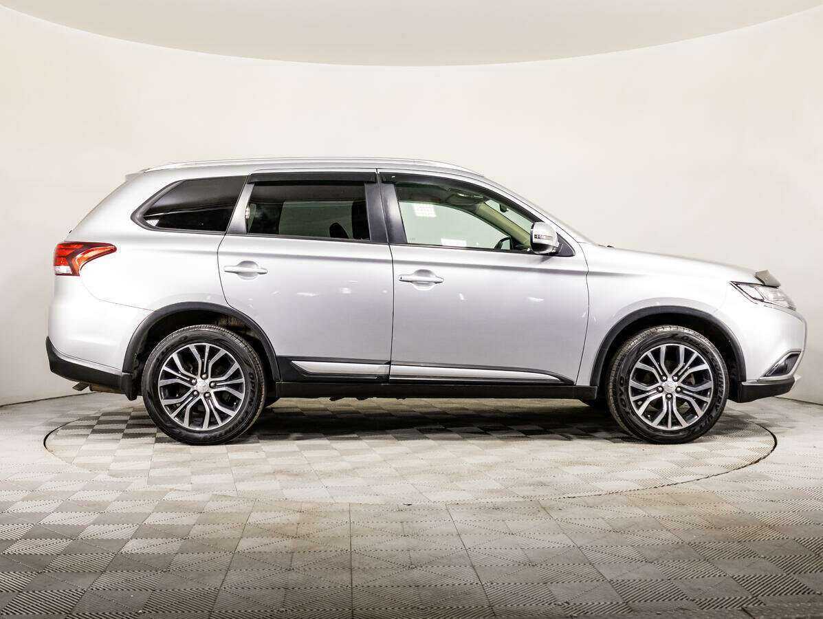 Купить Mitsubishi Outlander, 2018, 135 355 км.. Фото: #3