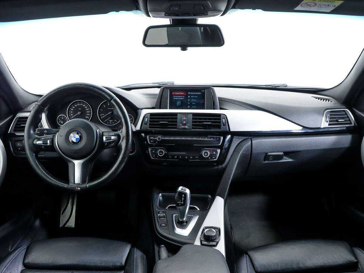 Купить BMW 3 серии, 2018, 145 981 км.. Фото: #9