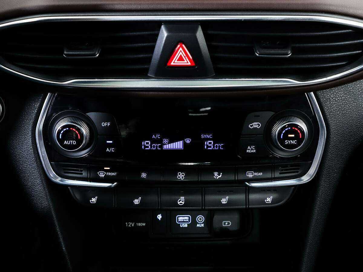 Купить Hyundai Santa Fe, 2018, 136 500 км.. Фото: #16