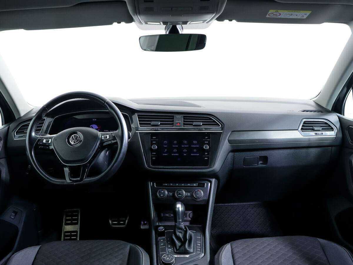 Купить Volkswagen Tiguan, 2018, 116 557 км.. Фото: #9