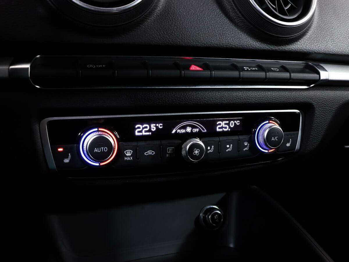 Купить Audi A3, 2020, 64 192 км.. Фото: #13