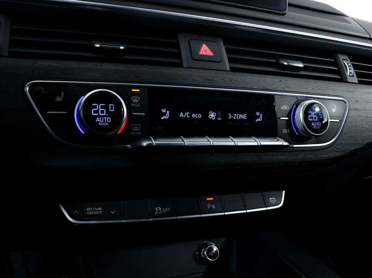 Купить Audi A4, 2019, 95 530 км.. Фото: #15