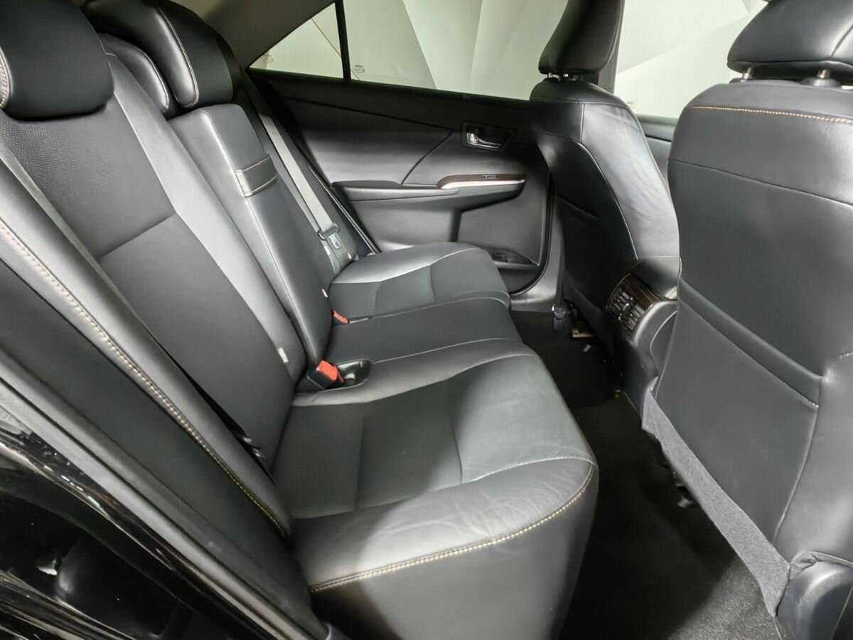 Купить Toyota Camry, 2017, 133 031 км.. Фото: #9