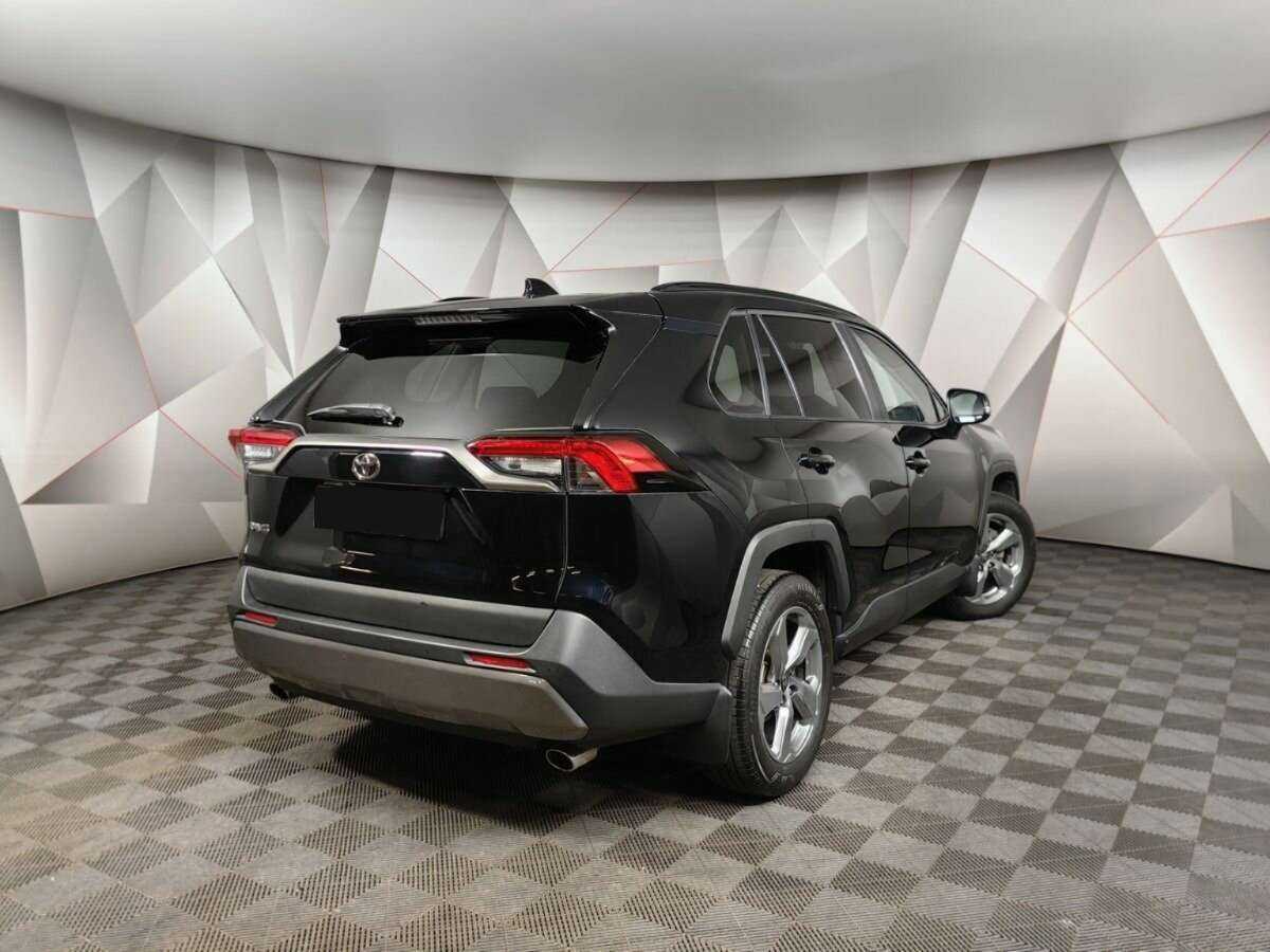 Купить Toyota RAV4, 2020, 50 251 км.. Фото: #1