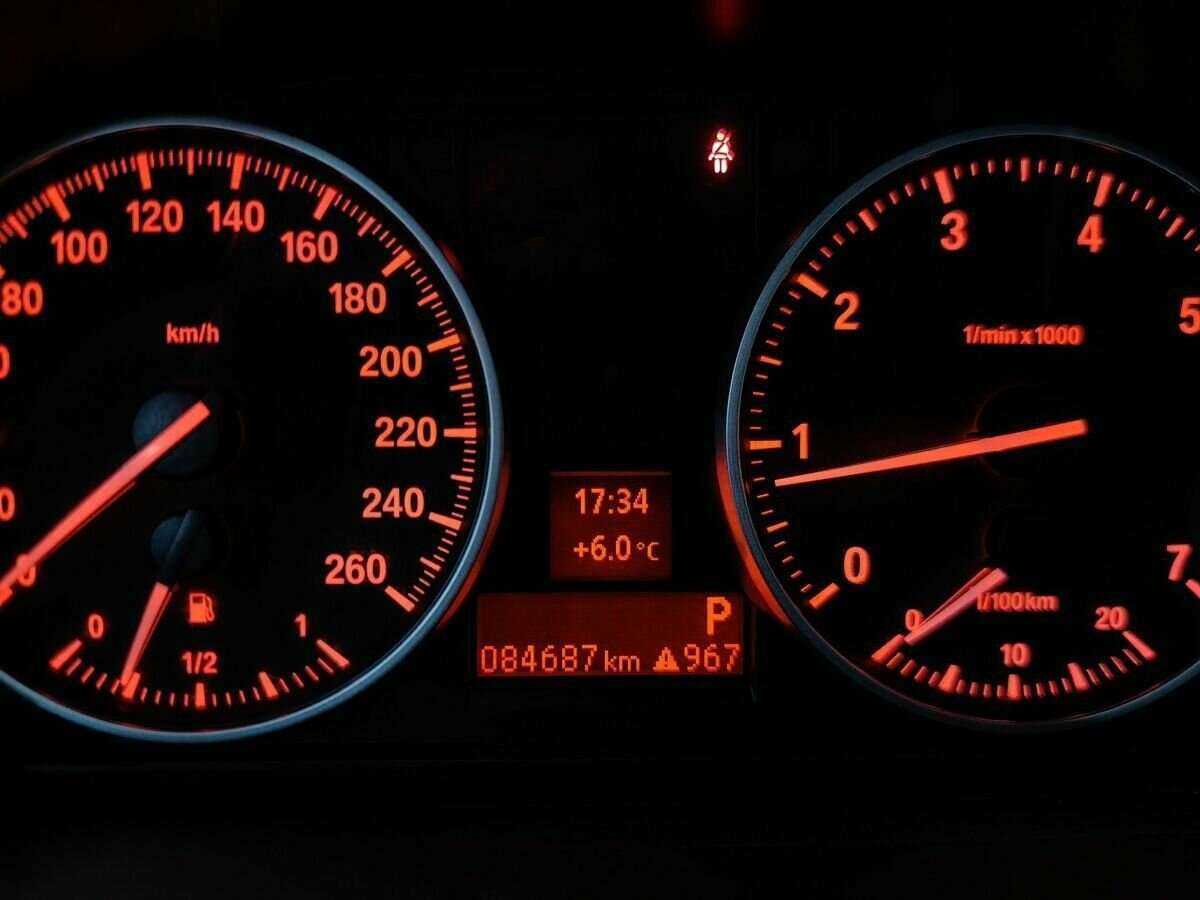 Купить BMW 3 серии, 2012, 84 685 км.. Фото: #15