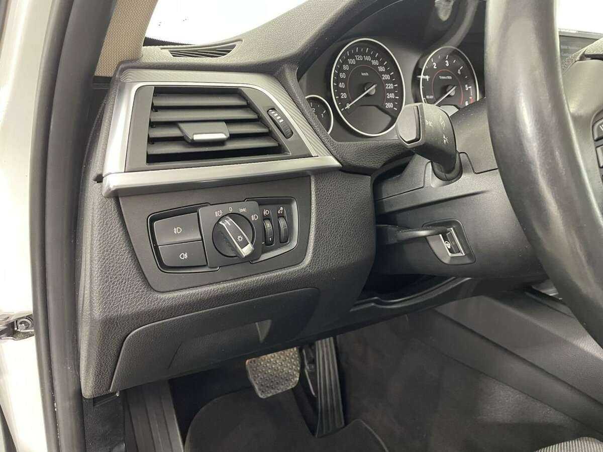 Купить BMW 3 серии, 2018, 136 664 км.. Фото: #8