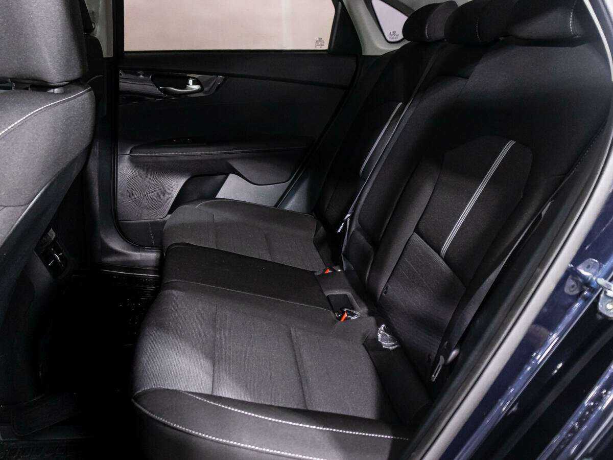 Купить Kia Cerato, 2019, 14 863 км.. Фото: #9