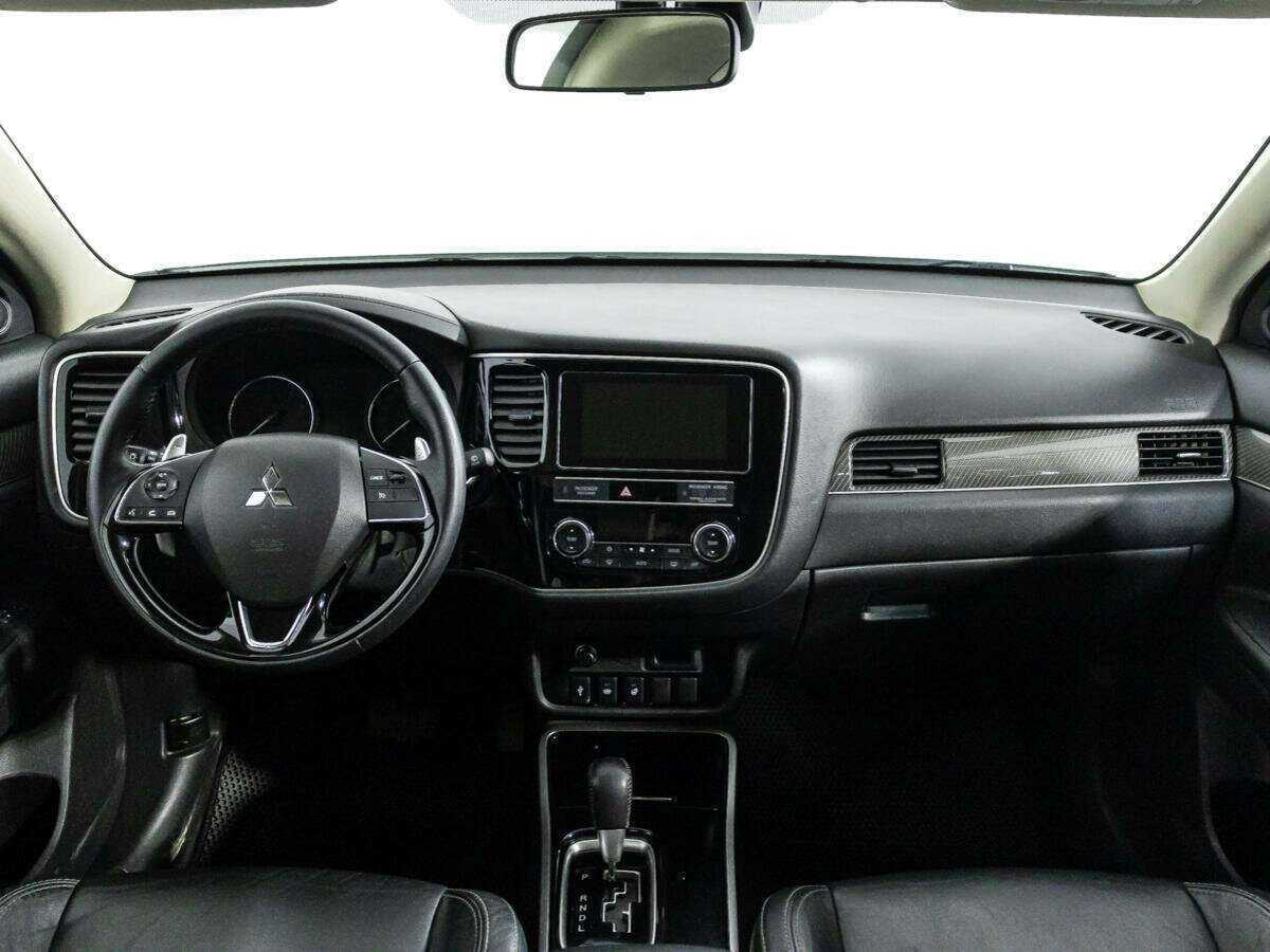 Купить Mitsubishi Outlander, 2019, 108 009 км.. Фото: #12