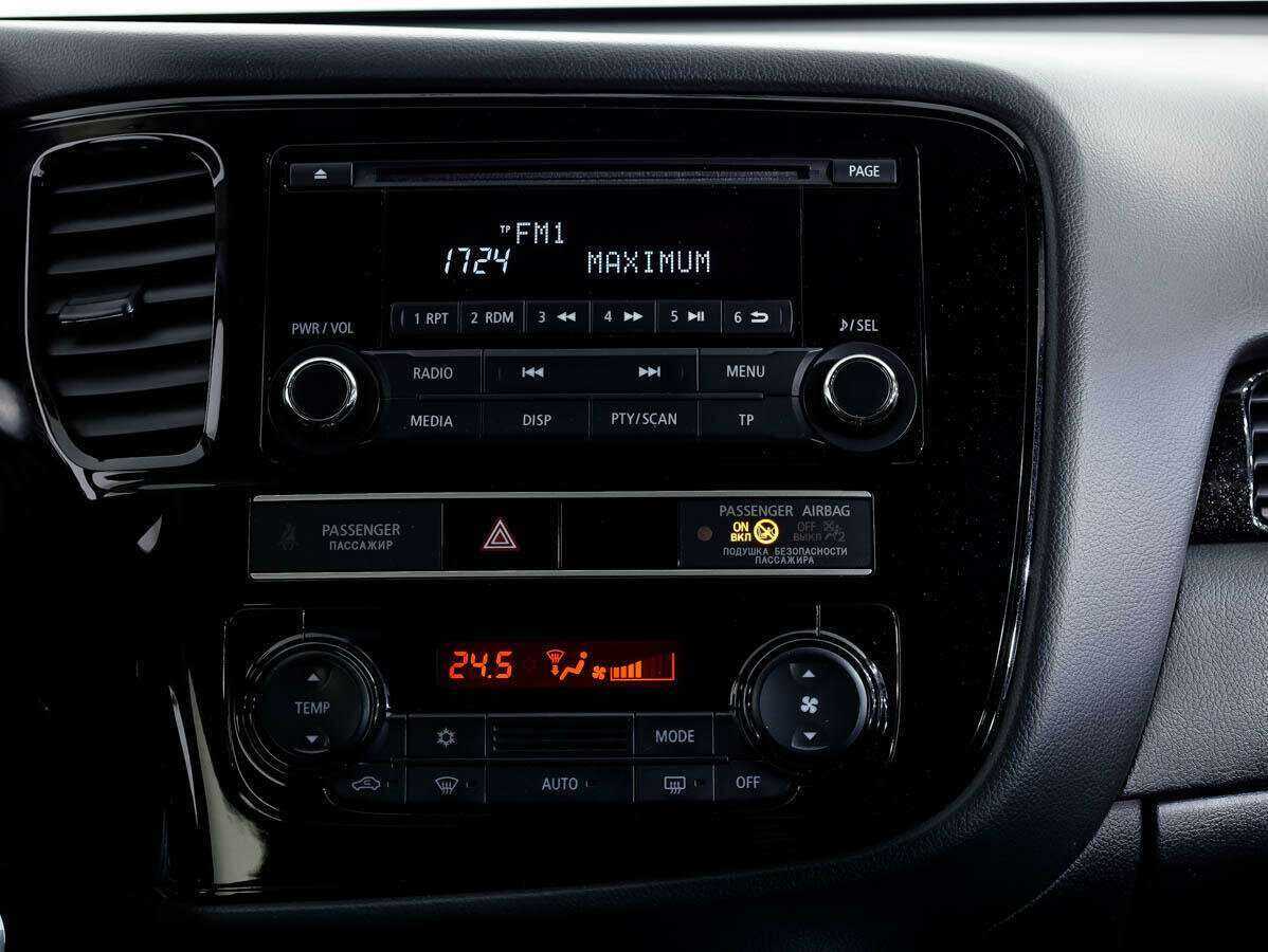 Купить Mitsubishi Outlander, 2018, 94 398 км.. Фото: #17