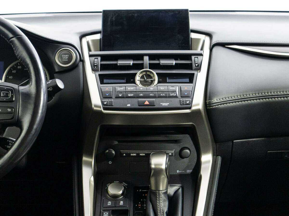 Купить Lexus NX, 2015, 54 065 км.. Фото: #13