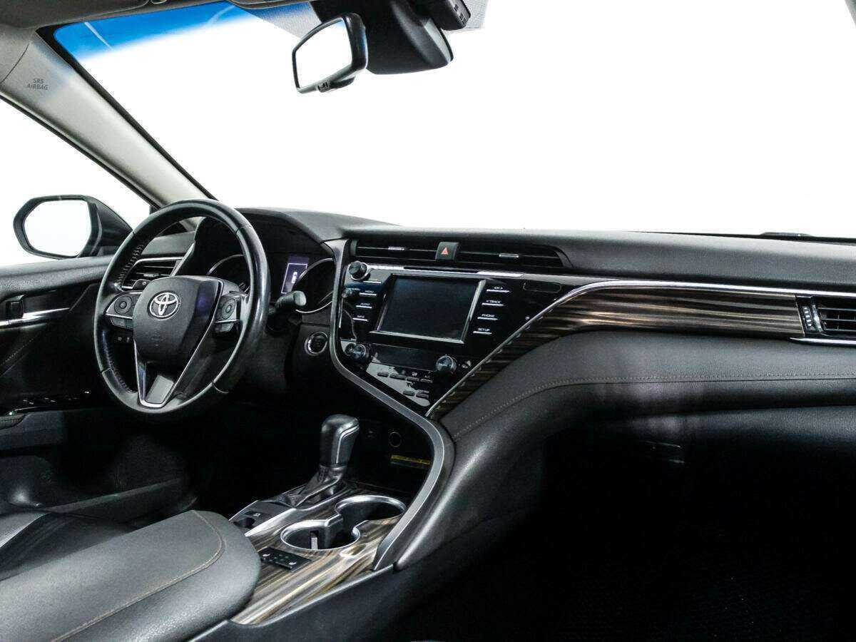 Купить Toyota Camry, 2018, 107 341 км.. Фото: #8