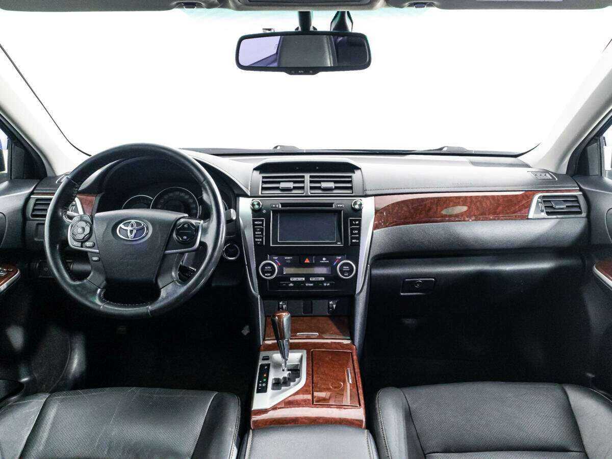 Купить Toyota Camry, 2013, 252 001 км.. Фото: #12