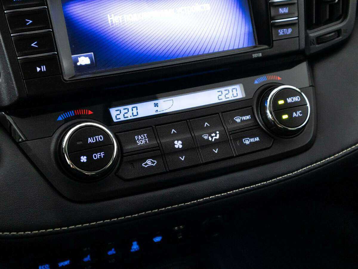 Купить Toyota RAV4, 2018, 155 110 км.. Фото: #15