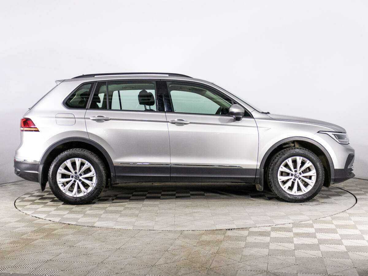 Купить Volkswagen Tiguan, 2021, 98 939 км.. Фото: #3