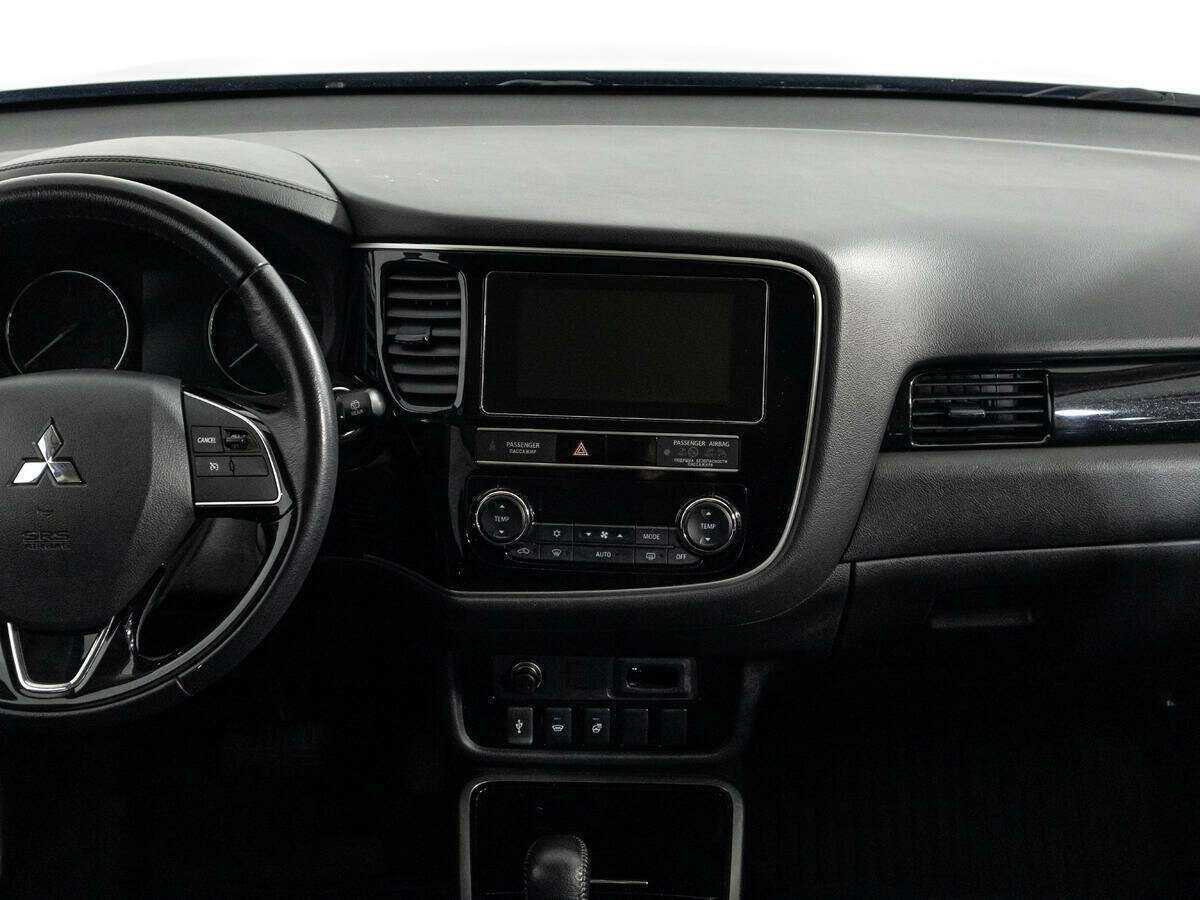 Купить Mitsubishi Outlander, 2019, 72 053 км.. Фото: #13