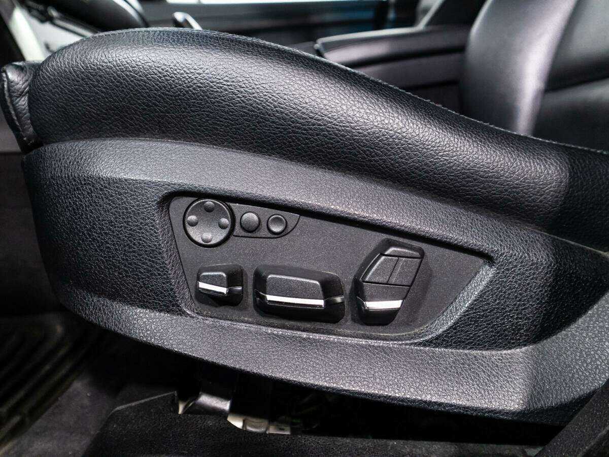 Купить BMW 5 серии, 2012, 202 087 км.. Фото: #13