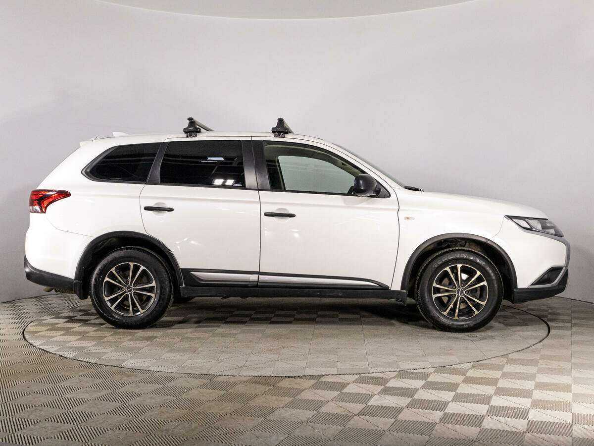 Купить Mitsubishi Outlander, 2020, 84 000 км.. Фото: #3