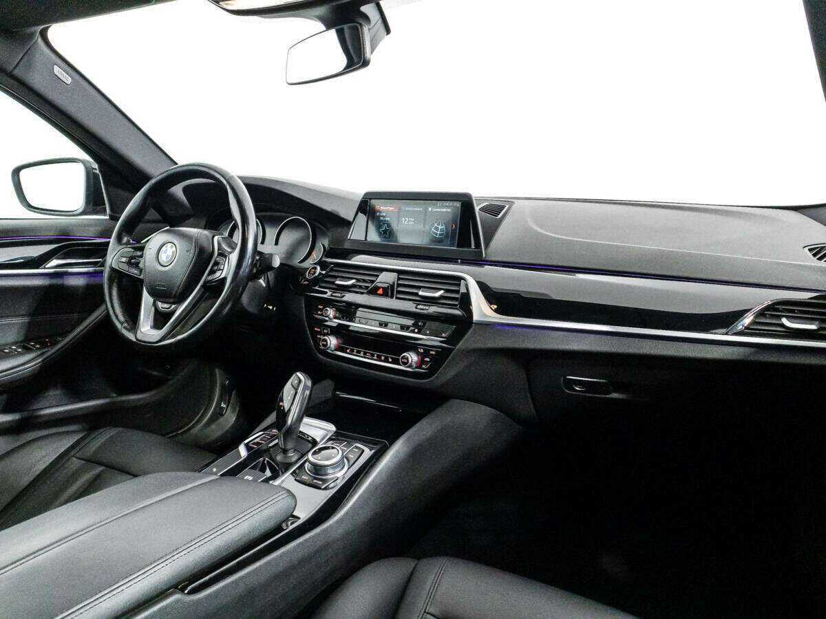 Купить BMW 5 серии, 2017, 226 976 км.. Фото: #8