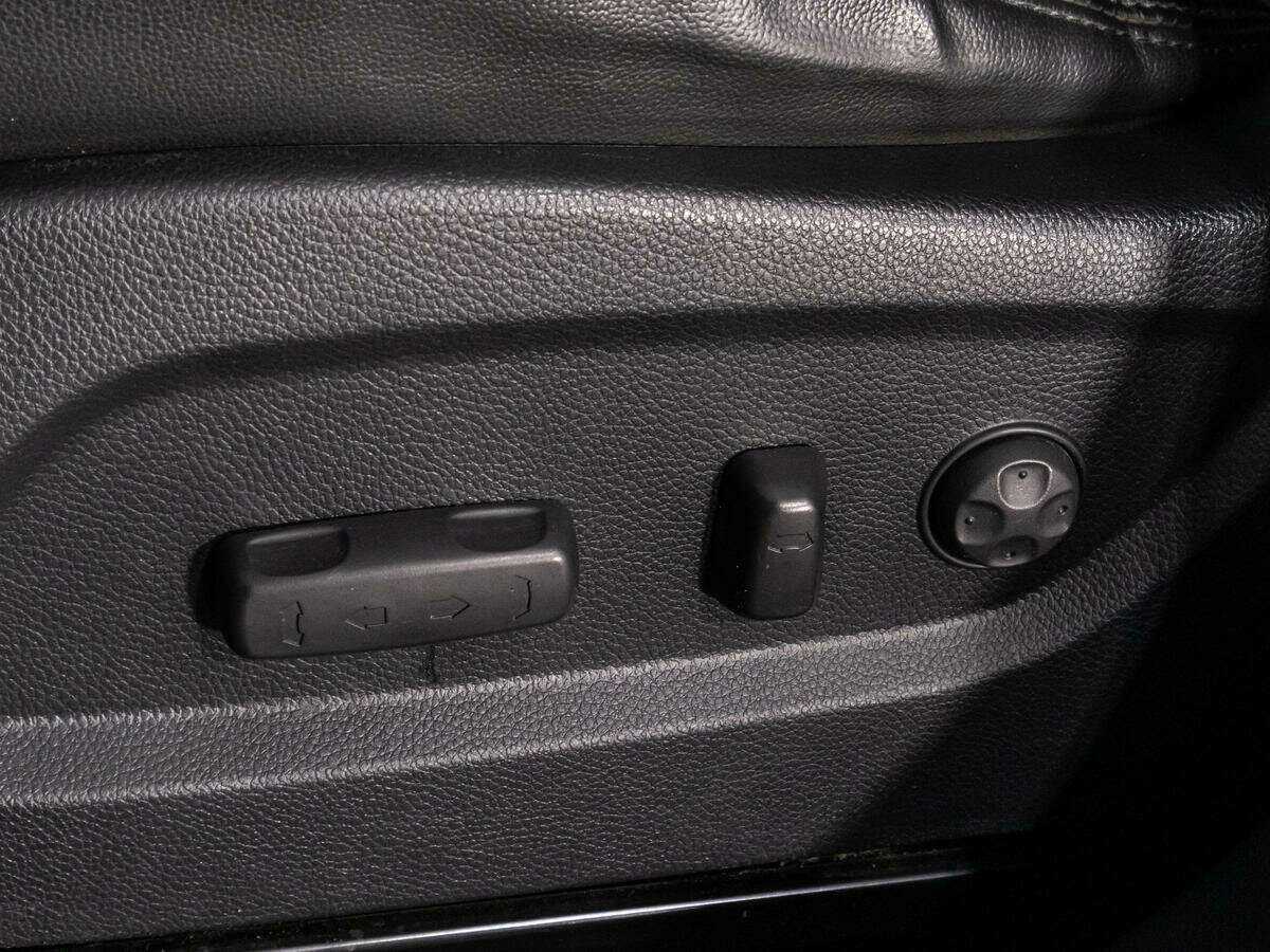 Купить Hyundai Santa Fe, 2016, 145 799 км.. Фото: #14