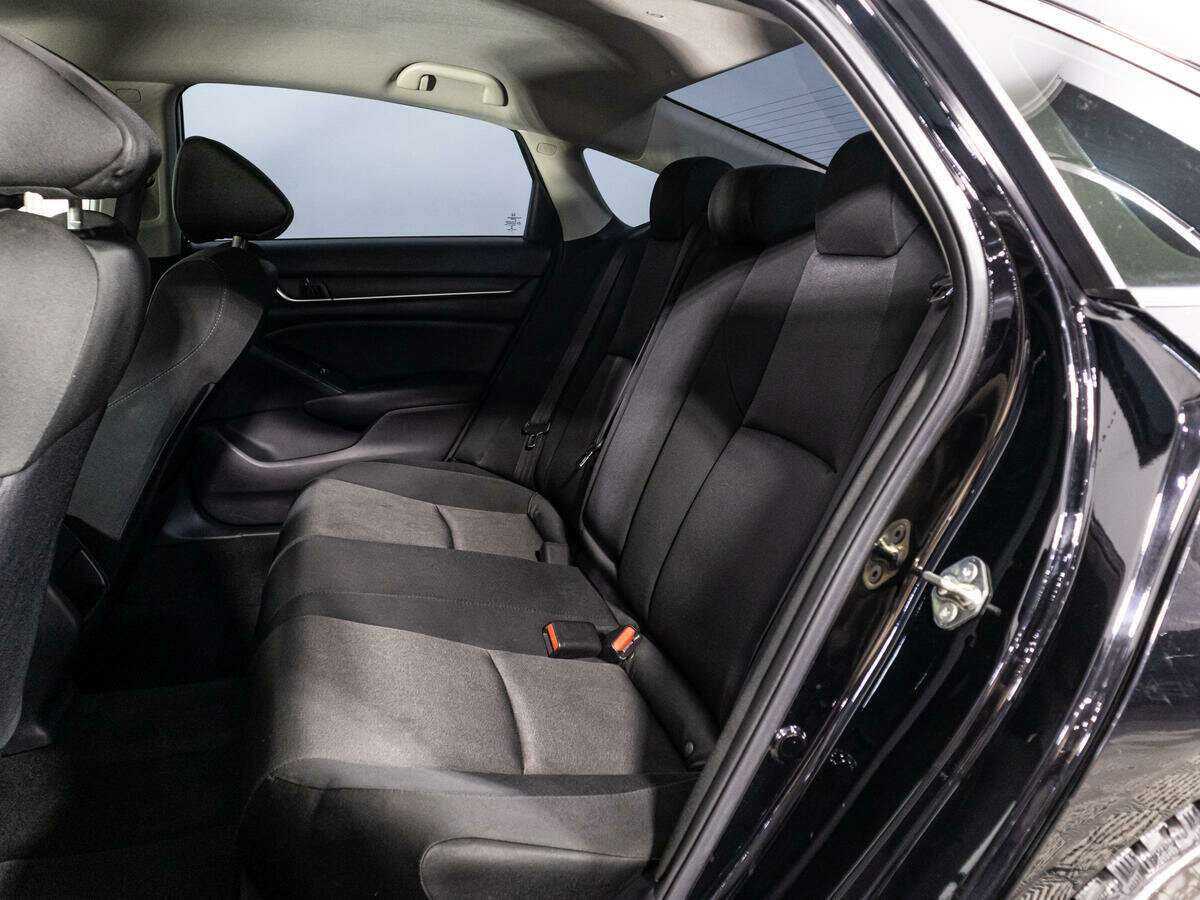 Купить Honda Accord, 2018, 71 110 км.. Фото: #9