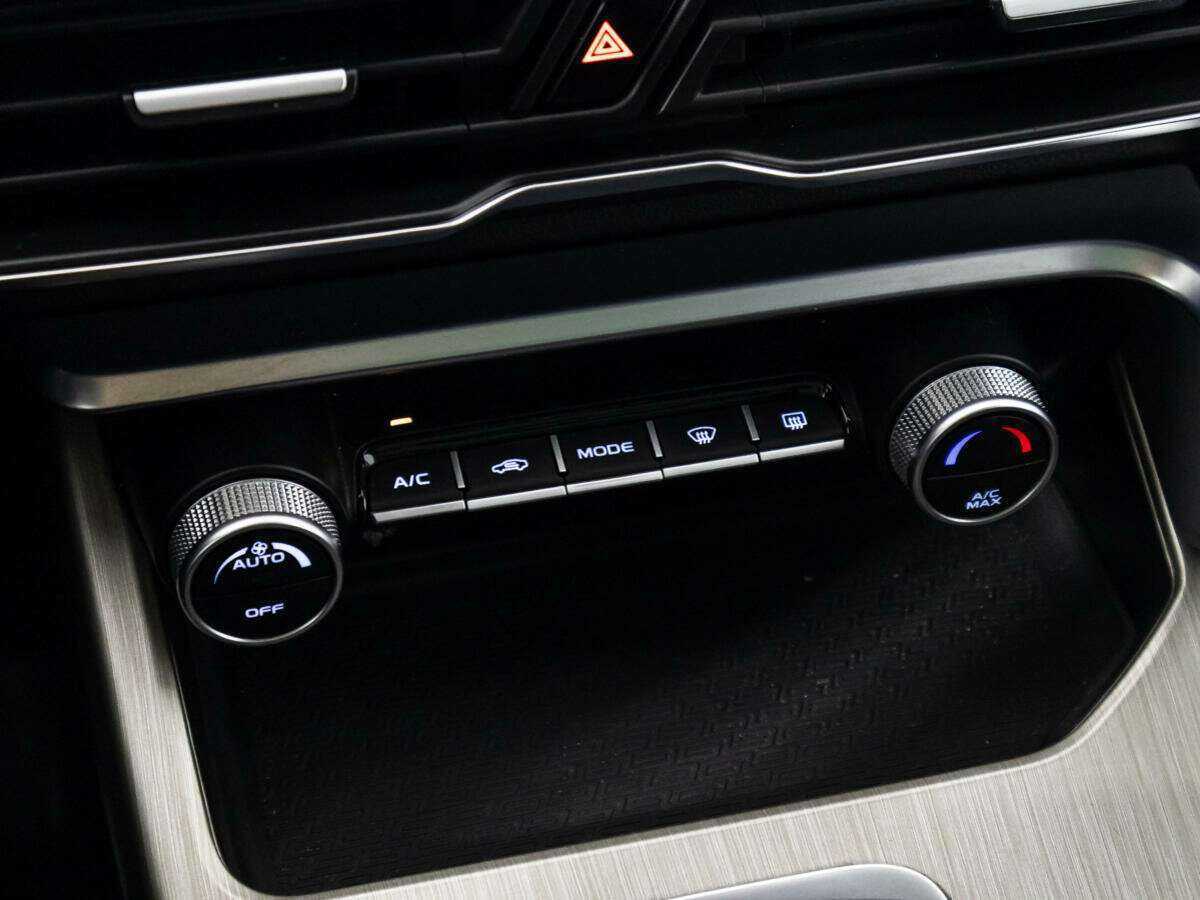 Купить Geely Coolray, 2023, 50 227 км.. Фото: #17