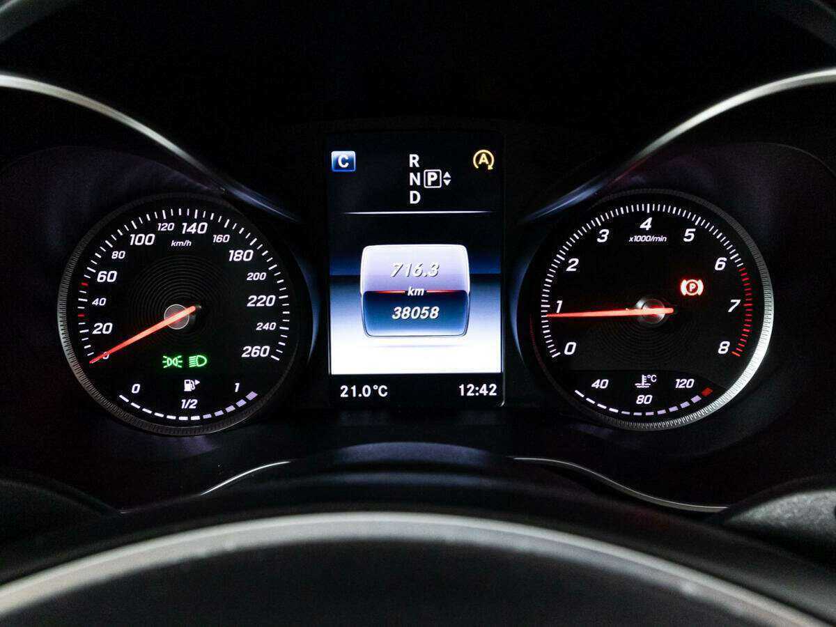 Купить Mercedes-Benz C-Класс, 2015, 38 017 км.. Фото: #11