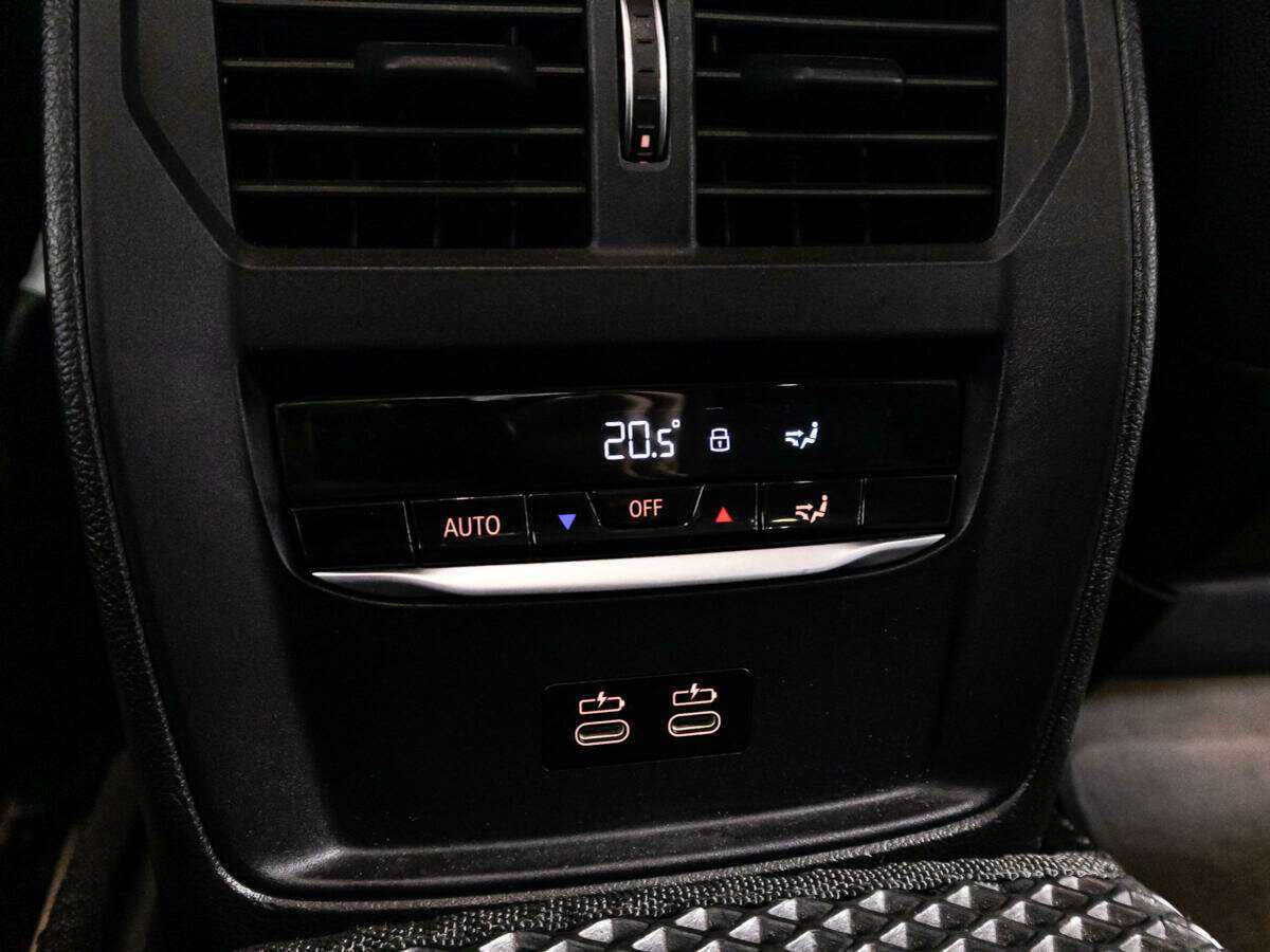 Купить BMW 3 серии, 2020, 88 265 км.. Фото: #21