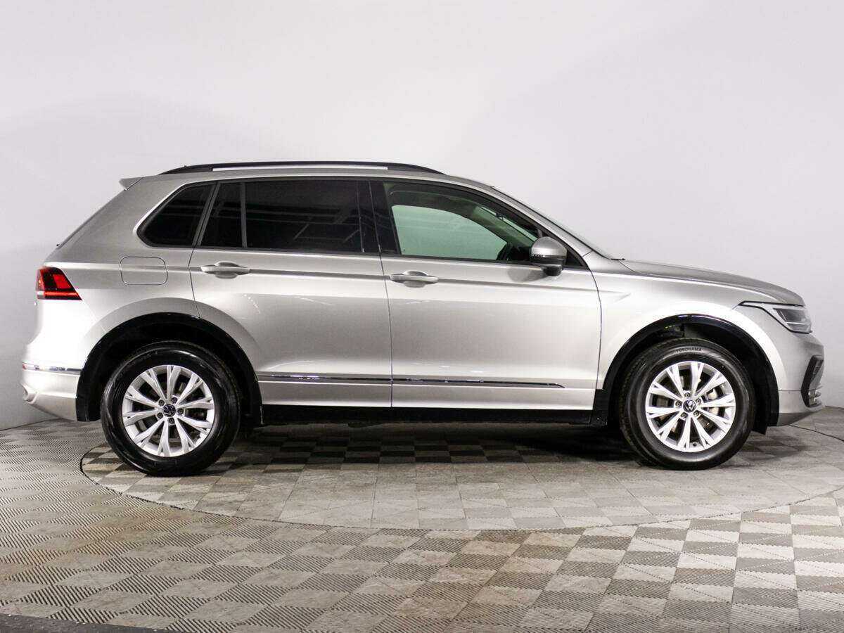 Купить Volkswagen Tiguan, 2021, 83 175 км.. Фото: #3