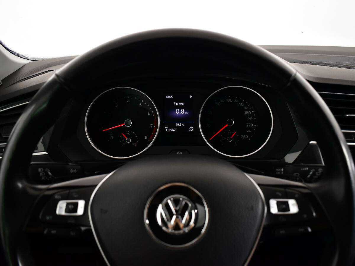 Купить Volkswagen Tiguan, 2018, 111 982 км.. Фото: #9
