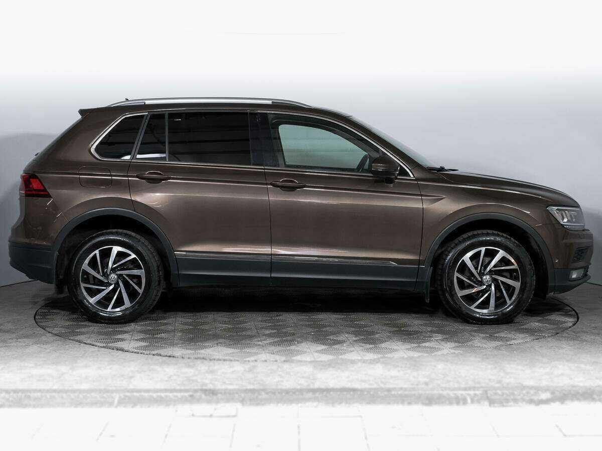 Купить Volkswagen Tiguan, 2018, 147 495 км.. Фото: #3