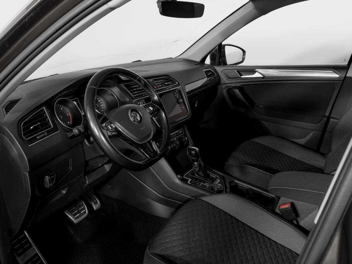 Купить Volkswagen Tiguan, 2018, 147 495 км.. Фото: #15