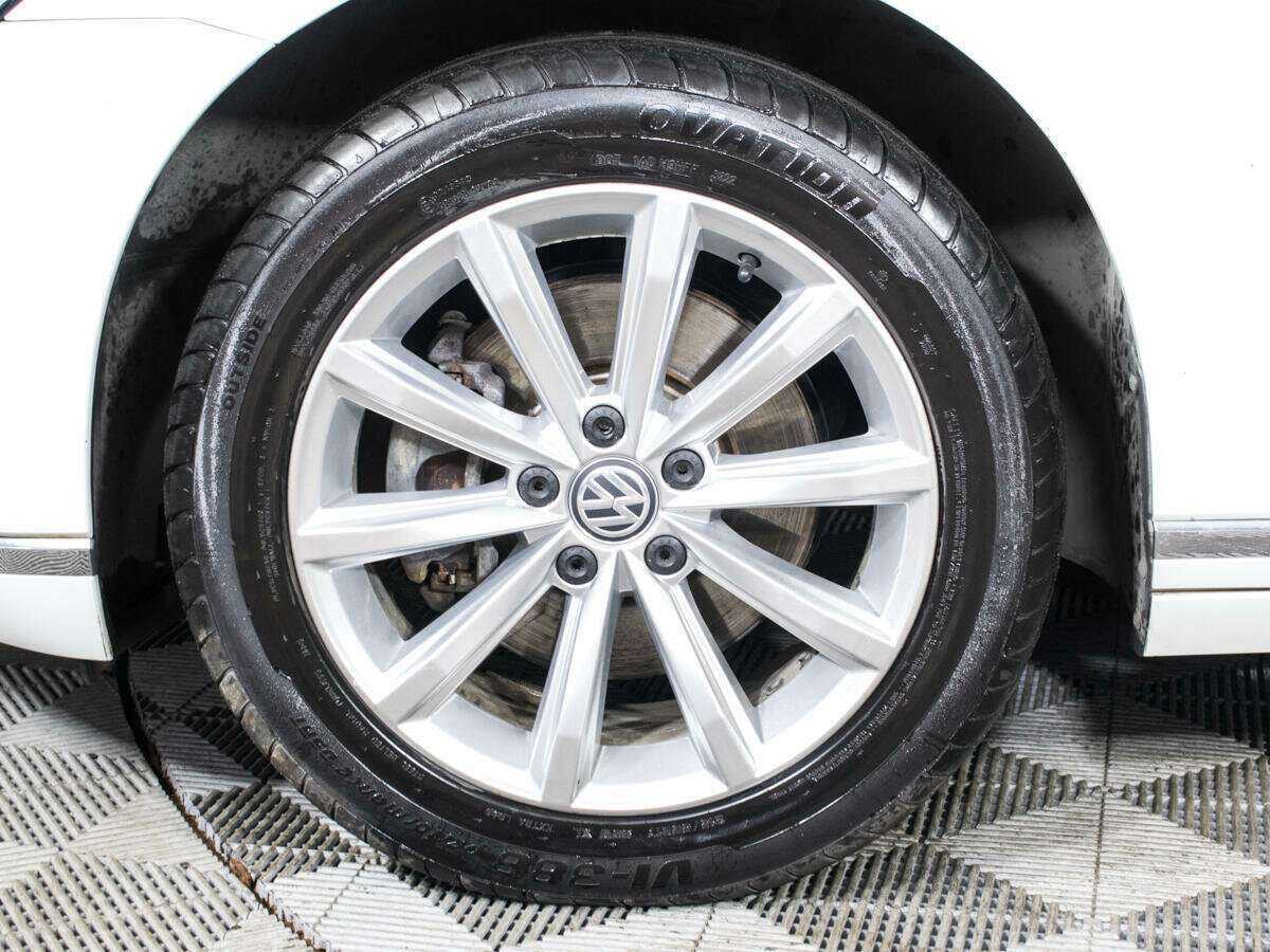 Купить Volkswagen Passat, 2017, 106 700 км.. Фото: #15